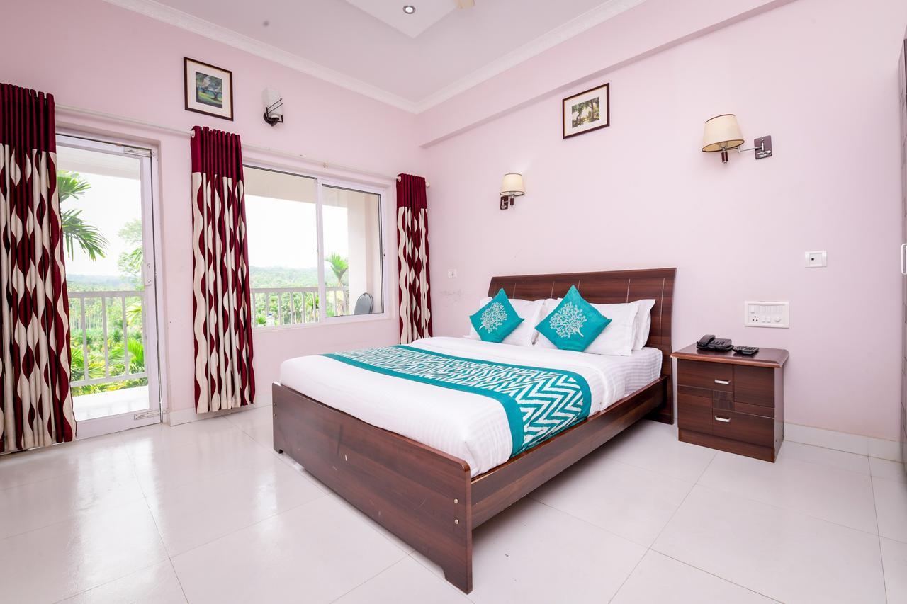 Wayanadia Resort Hotel Ambalavayal Exterior foto